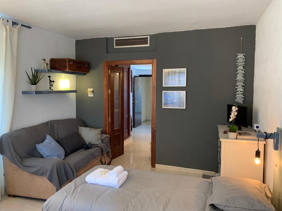 Apartamentos Rg Resitur Seville Ngoại thất bức ảnh