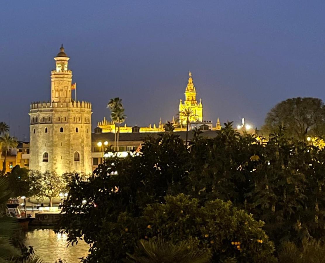 Apartamentos Rg Resitur Seville Ngoại thất bức ảnh
